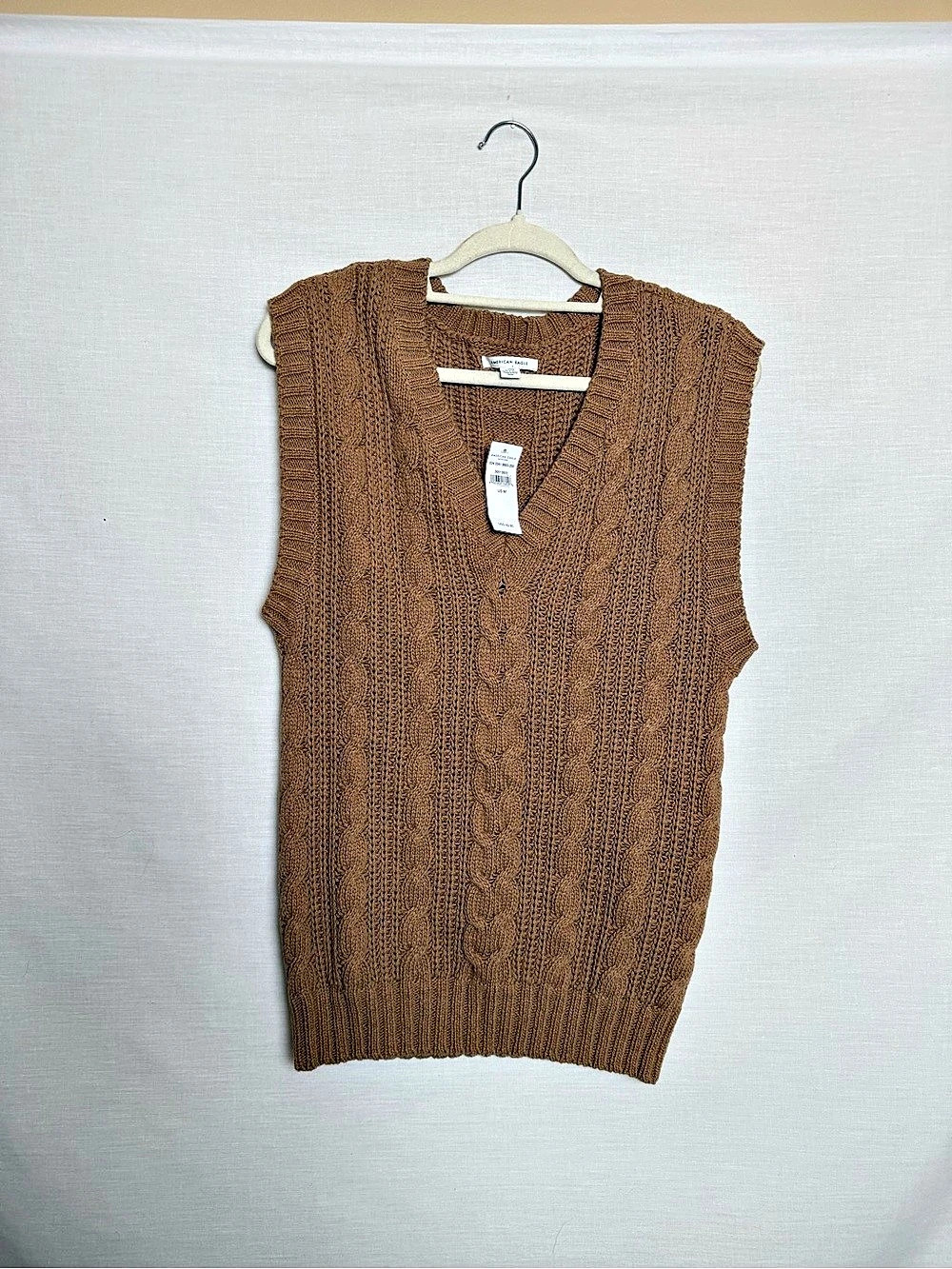 American Eagle Cable Knit Sweater Vest Brown Medium- NWT